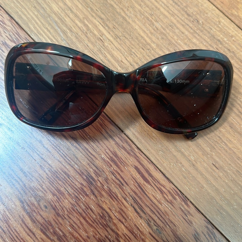 BCBG MAXAZRIA Sunglasses